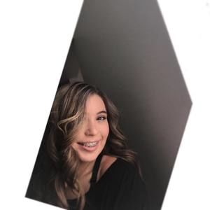 Meet your Posher, Alexis brianna